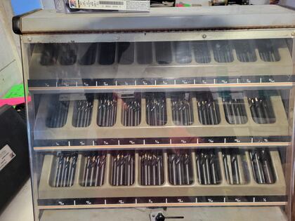 Aisle end with larger fittings